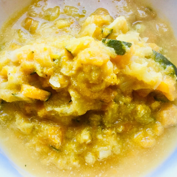 白菜とかぼちゃの豆乳スープ